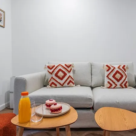 With Terrace #sacrecoeur#montmartre - V Apartment *